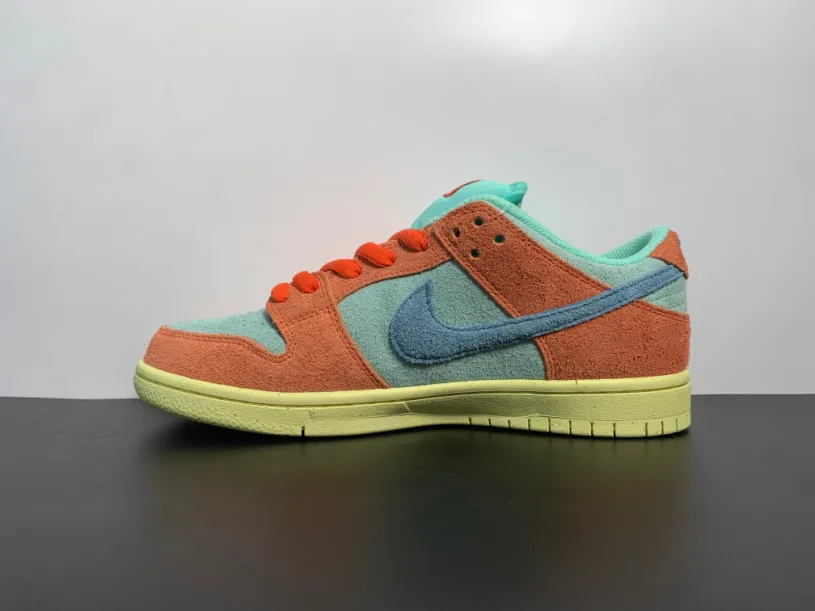 Nike SB Dunk Low Noise Aqua Emerald Rise Orange DV5429-800 
