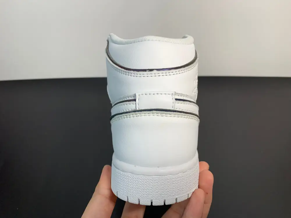 Air Jordan 1 Mid SE Iridescent Trim CK6587-100 