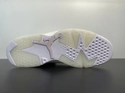Air Jordan 6 WMNS “Gold Hoops”DH9696-100 