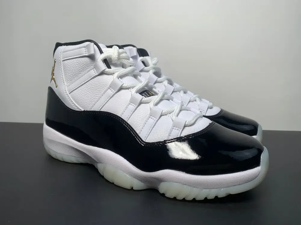 Air JORDAN 11 RETRO Defining Moments DMP Gratitude CT8012-170 