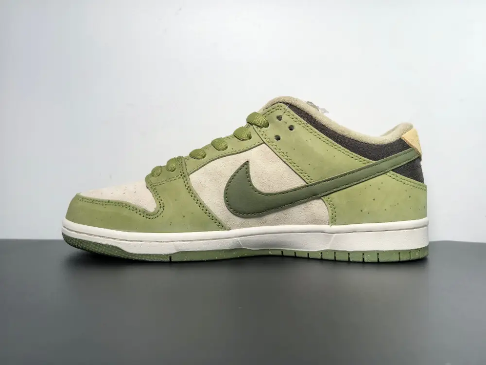 Yuto Horigome x Nike SB Dunk Low 