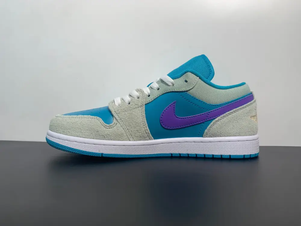 Air Jordan 1 Low Pistachio Frost Celestial Aquatone DX4334-300 