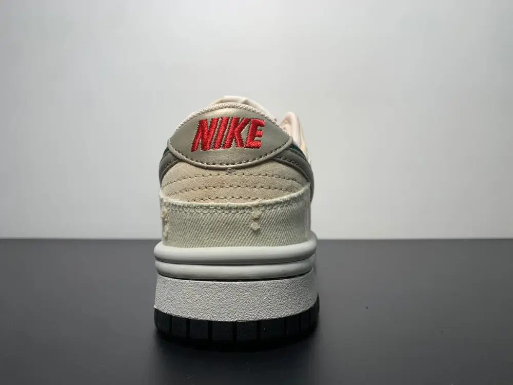Nike Sb Dunk Low custom 