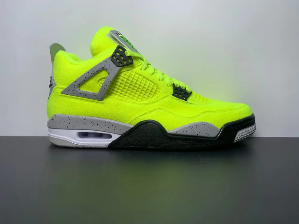 Air Jordan 4 Retro “Let’s Play Tennis” DV6773 700 D86704