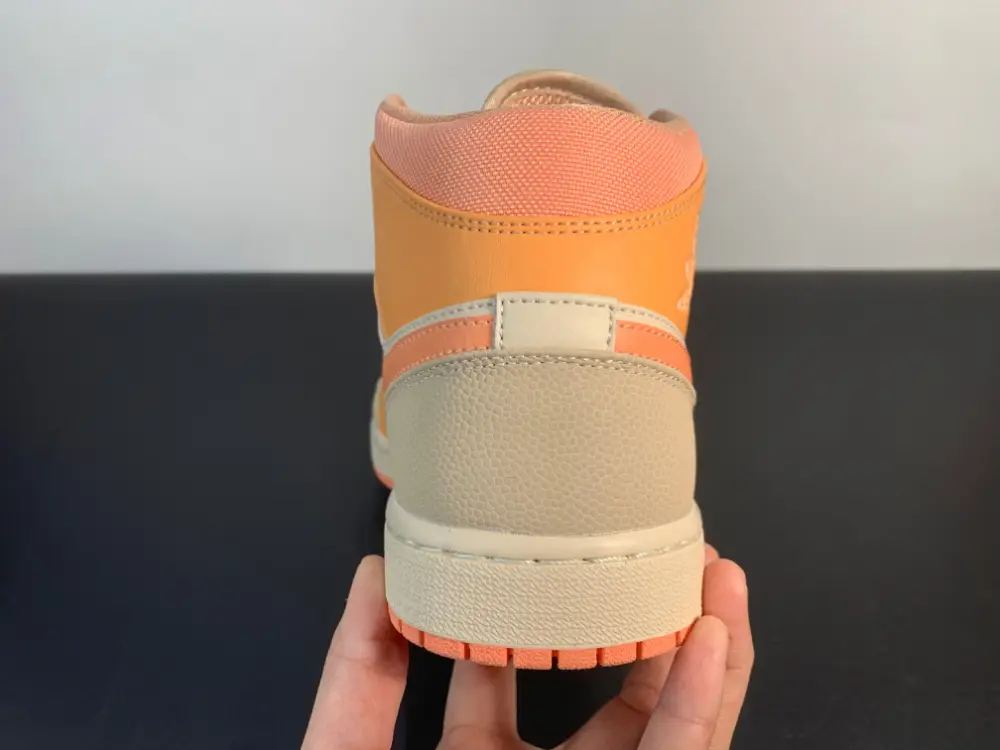 Air Jordan 1 Mid Apricot Orange DH4270-800 