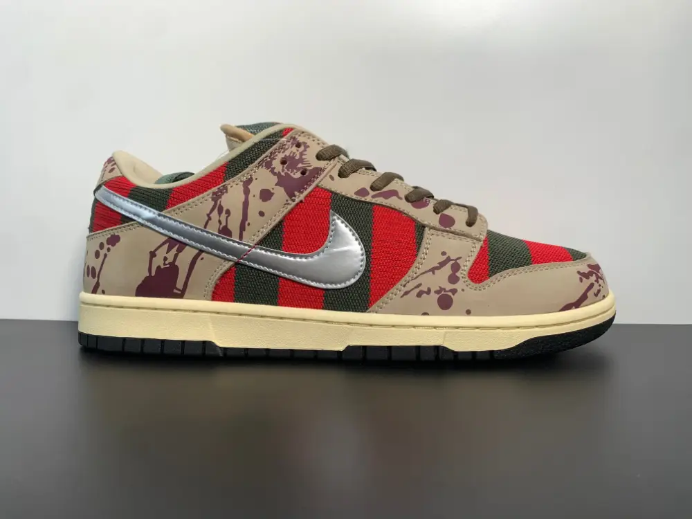 Dunk Low Pro SB 'Freddy Krueger' 313170-202 