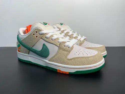 Jarritos x Nike SB Dunk Low FD0860-001 
