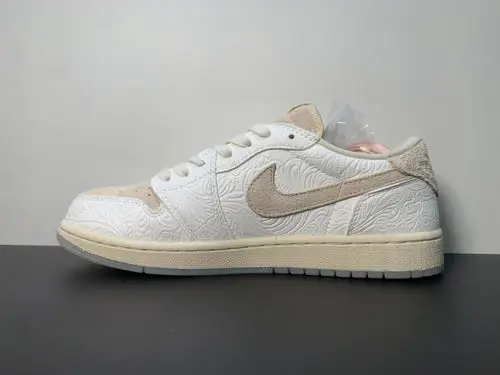 Chris Paul x Air Jordan 1 Low OG FZ0455-200 