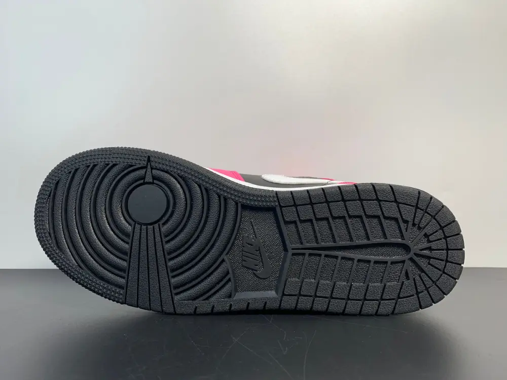 Air Jordan 1 Mid Pinksicle 555112-002 