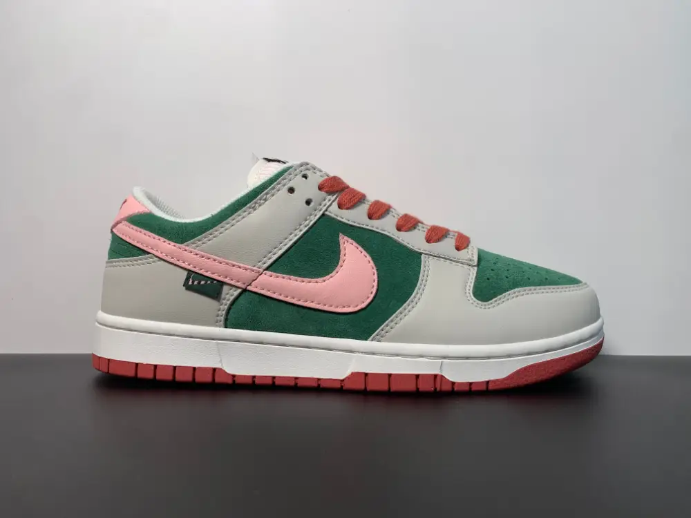 KICKS LOUNGE Nike Dunk Low All Petals United FN8923-061 28C1916