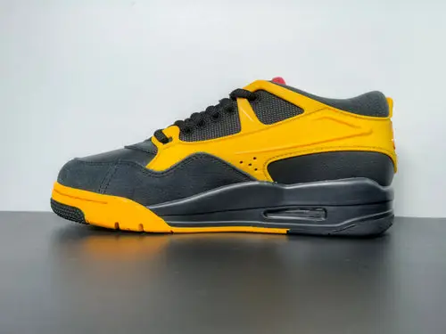 Air Jordan 4 RM 'Bruce Lee' 