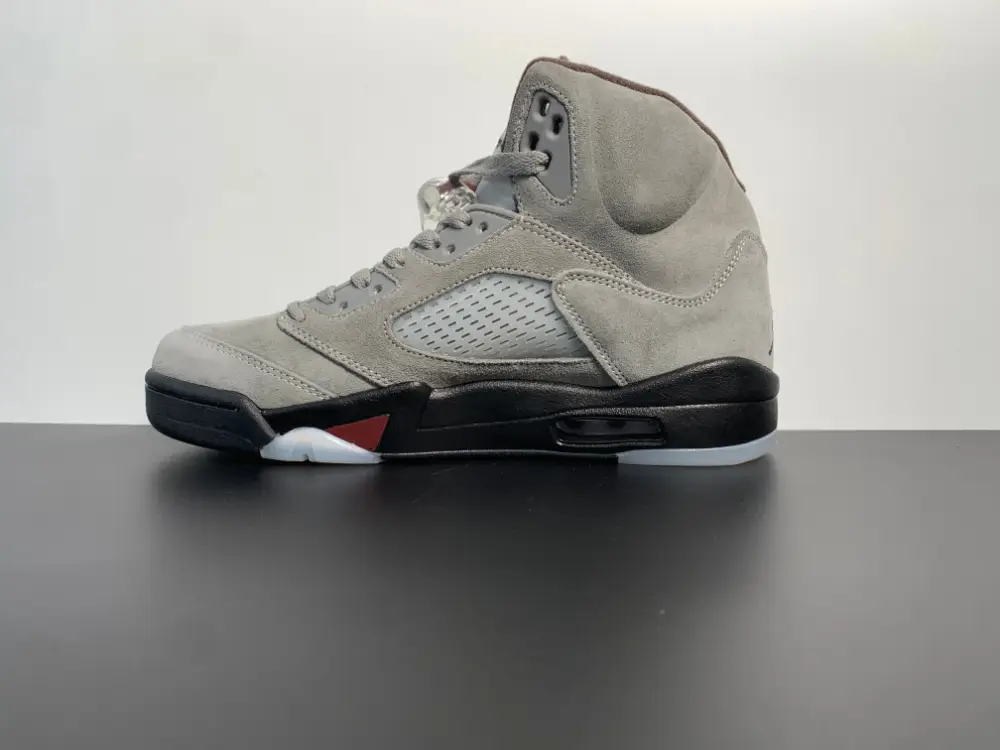 Air Jordan 5 x A Ma Maniére “Light Bone”FD1330-006 