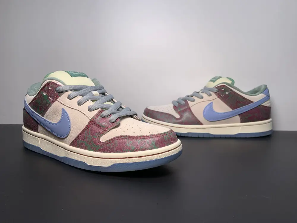 Crenshaw Skate Club x Nike SB Dunk Low 