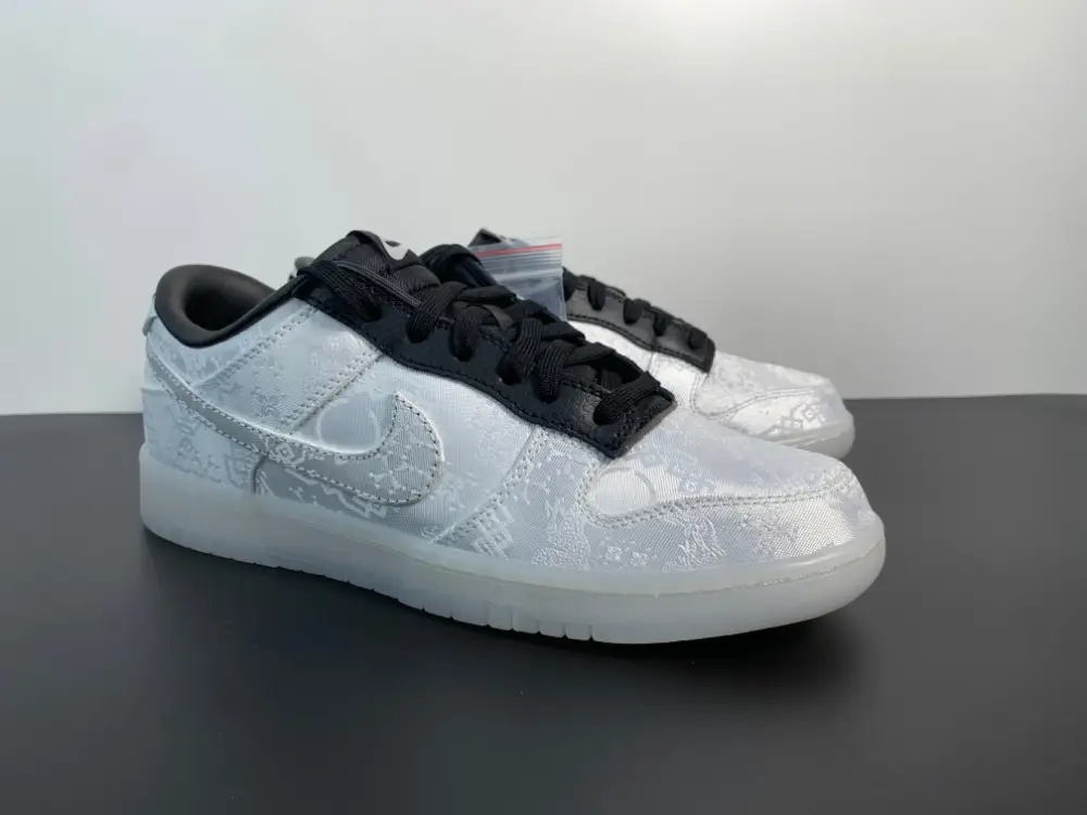 Fragment Design x CLOT x Dunk Low SP '20th Anniversary' FN0315-110 