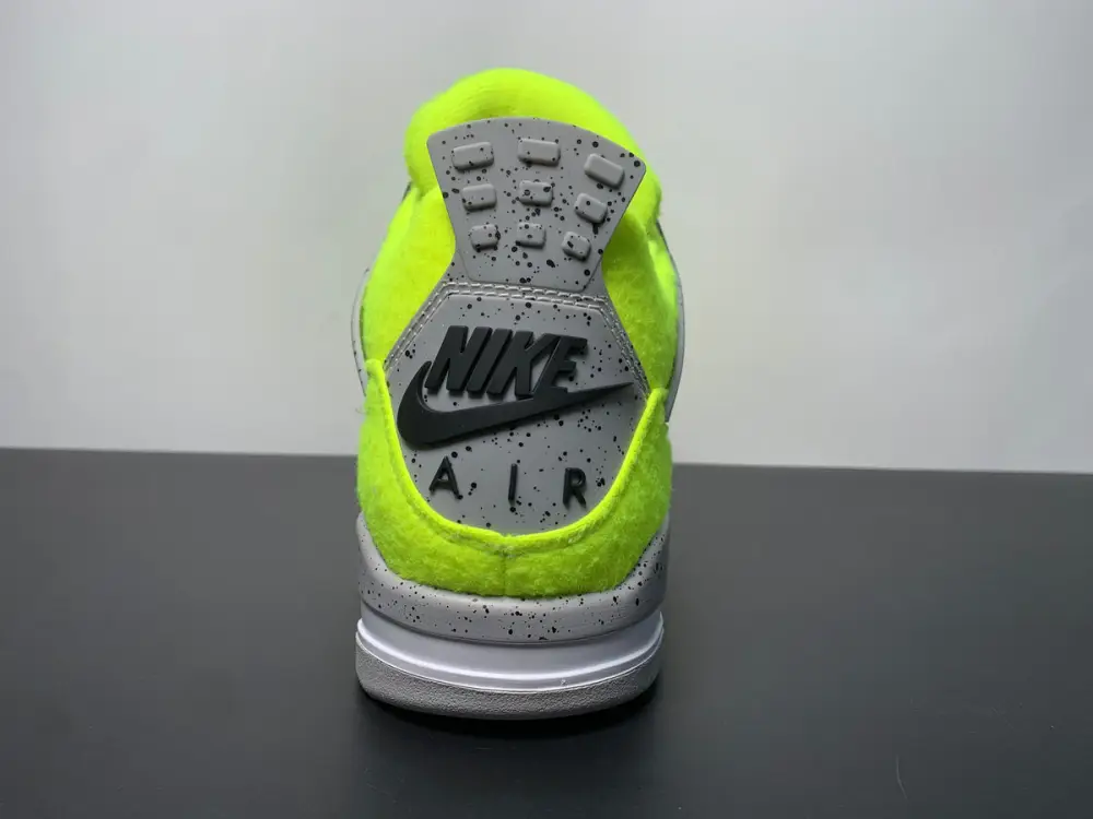 Air Jordan 4 Retro “Let’s Play Tennis” DV6773 700 