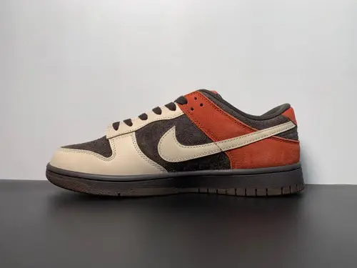 Nike Dunk Low “Red Panda” FV0395-200 