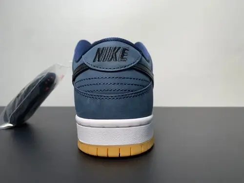 Nike SB Dunk Low Pro ‘’Navy Gum ‘’ 