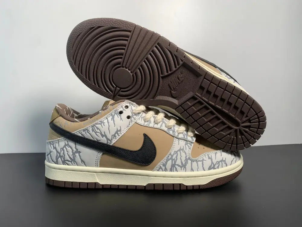 Nike SB Dunk Low ✖️Travis Scott Grey White Cashew Fruit CT5053-010 