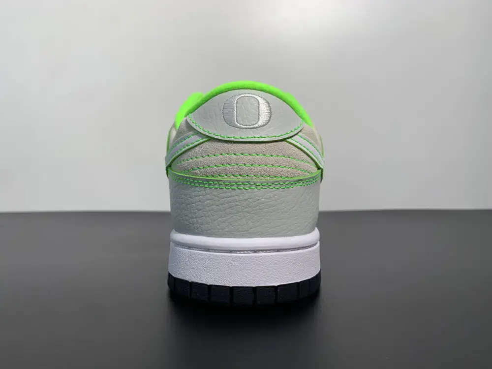 Nike Dunk Low 'University of Oregon' PE FQ7260-001 