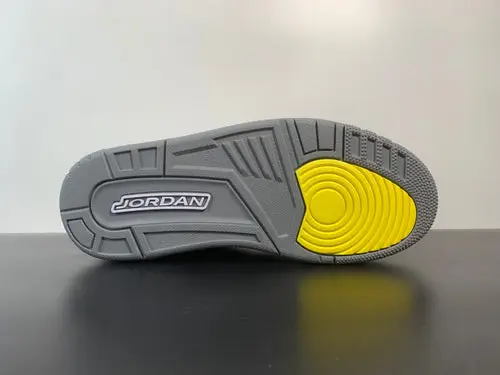 Air Jordan 3 Retro Oregon Ducks Pit Crew Black 282240-594 