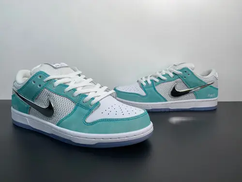 Nike Dunk SB Low x April Skateboards 'Turbo Green' FD2562-400 