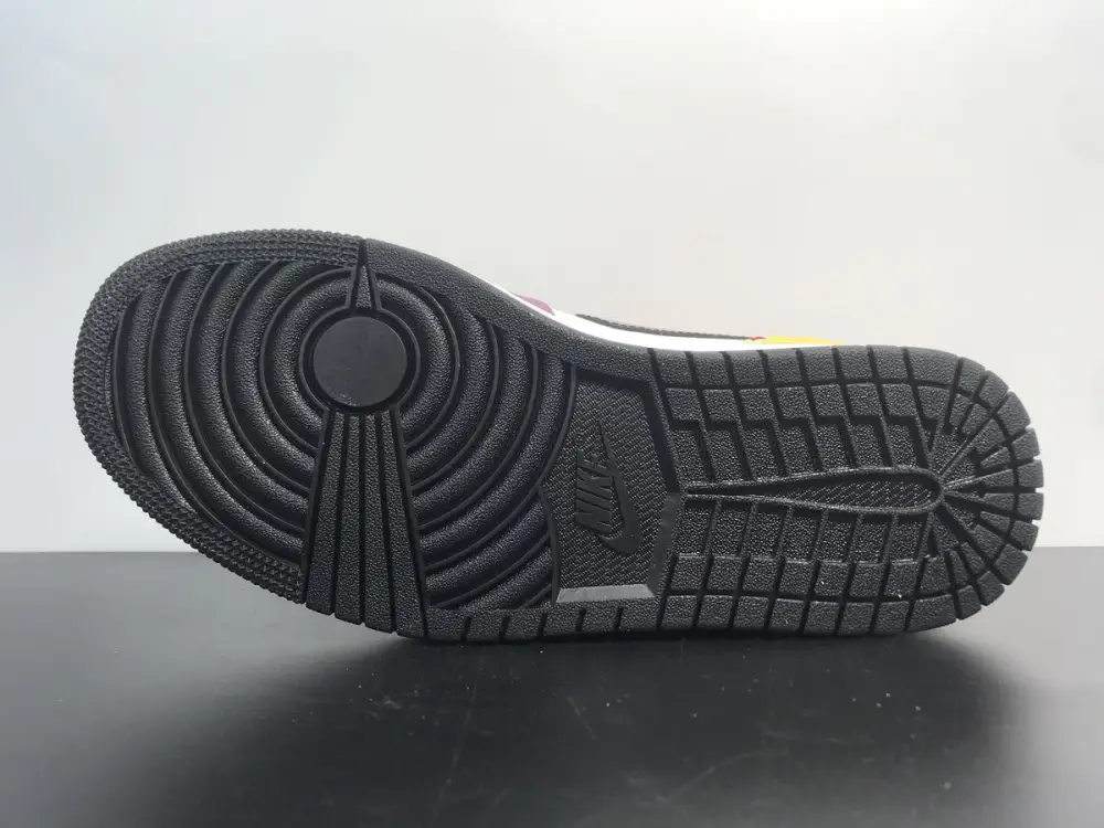 AIR JORDAN 1 MID SE Lightbulb 