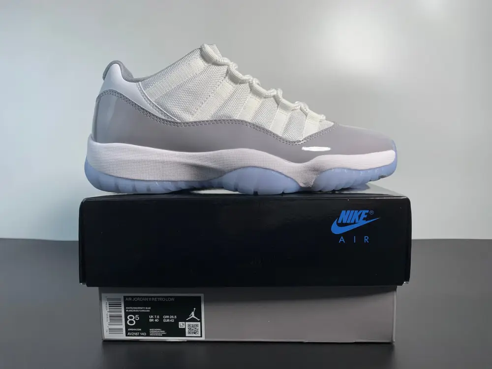 Air Jordan 11 Low Cement Grey AV2187-140 