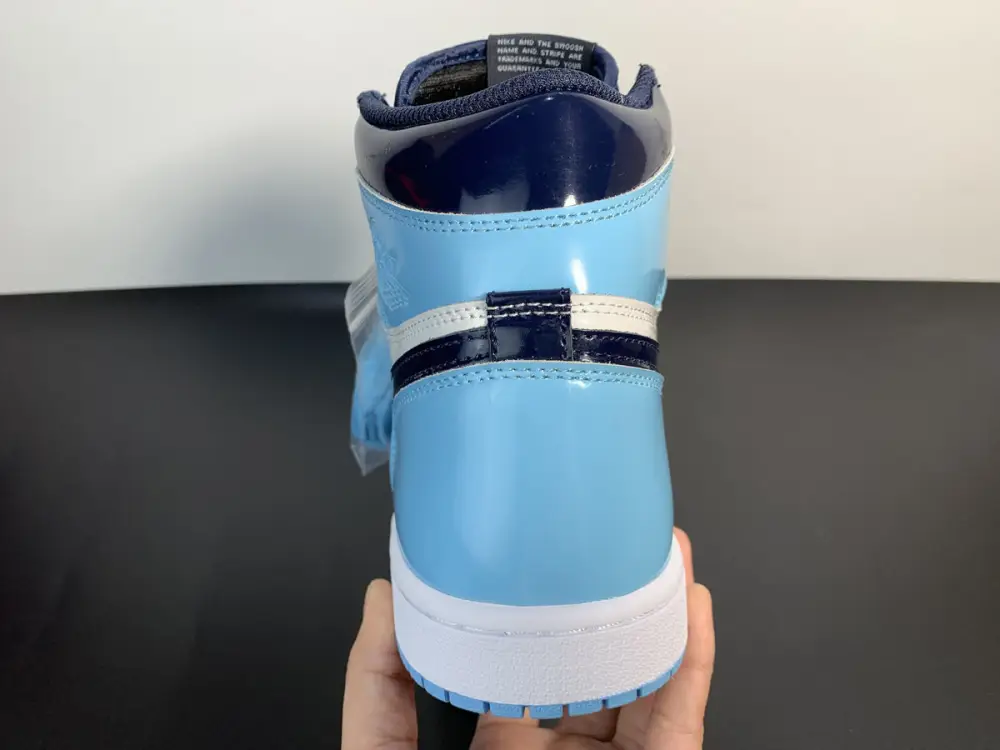 Air Jordan 1 High OG University Blue- CD0461 401 