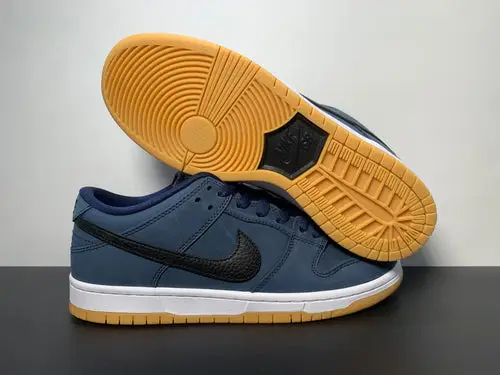 Nike SB Dunk Low Pro ‘’Navy Gum ‘’ 