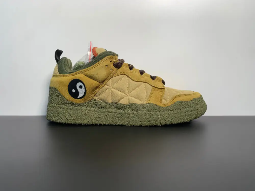 Cactus Plant Flea Market x Dunk Low SP 'Tan Mossy Green' DM0430-700 DAA51052
