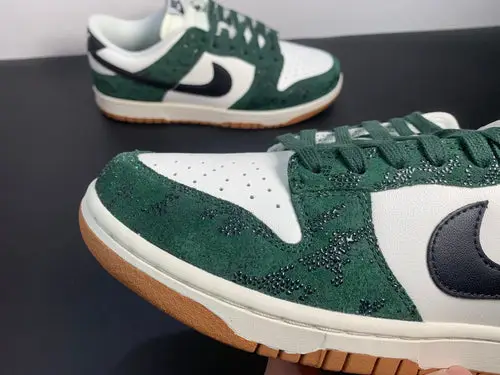 Nike Dunk Low WMNS“Green Snake FQ8893-397 