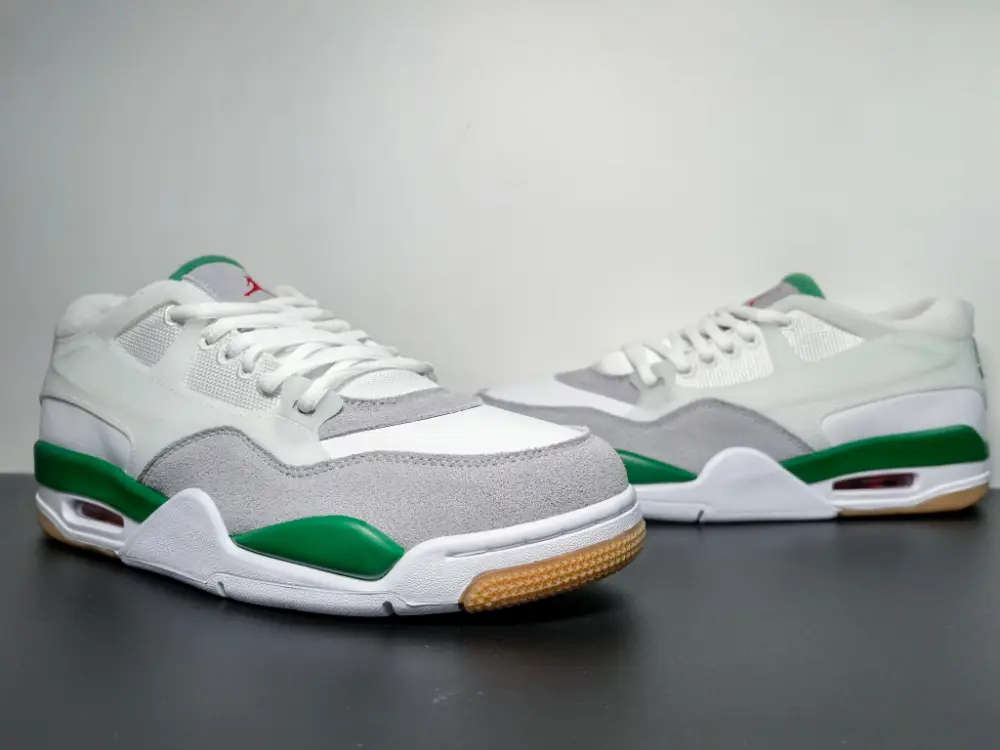 Air Jordan 4 RM “Pine Green” FQ7939-103 