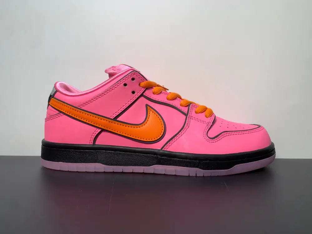 The Powerpuff Girls ✖️ Nike Dunk SB low Blossom pink FD2631-600 