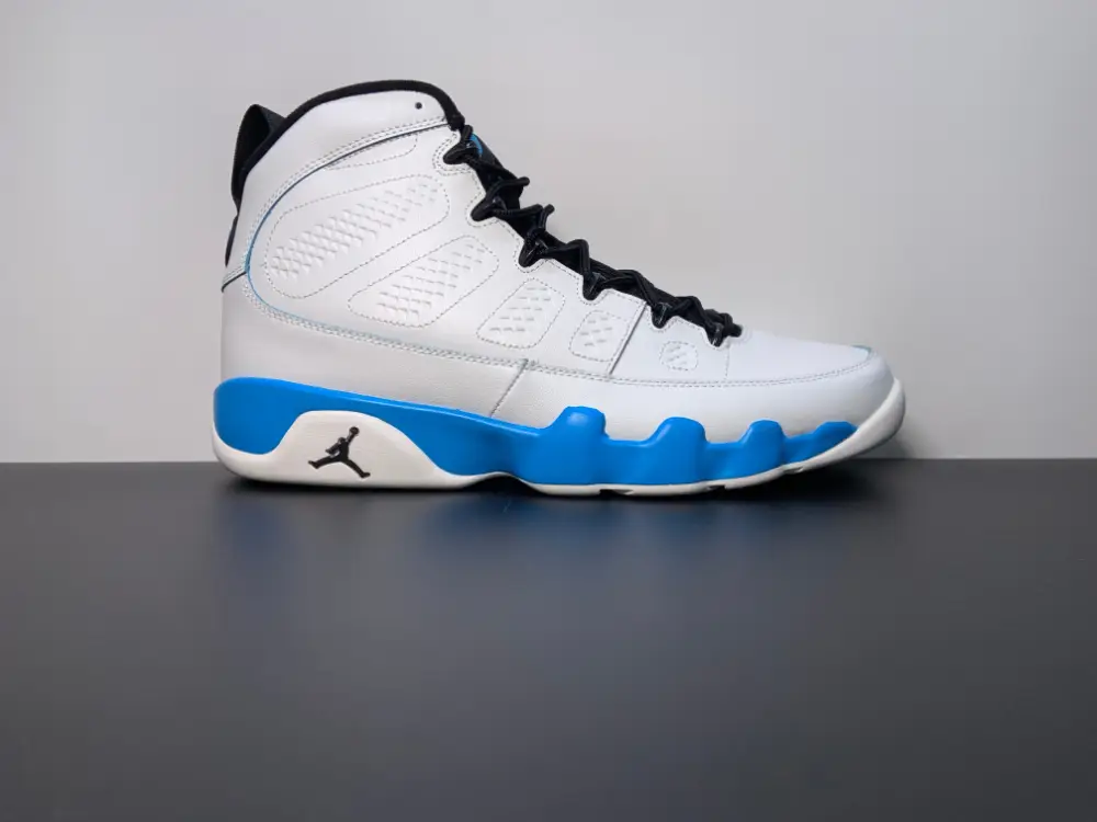 Air Jordan 9 “Powder Blue 