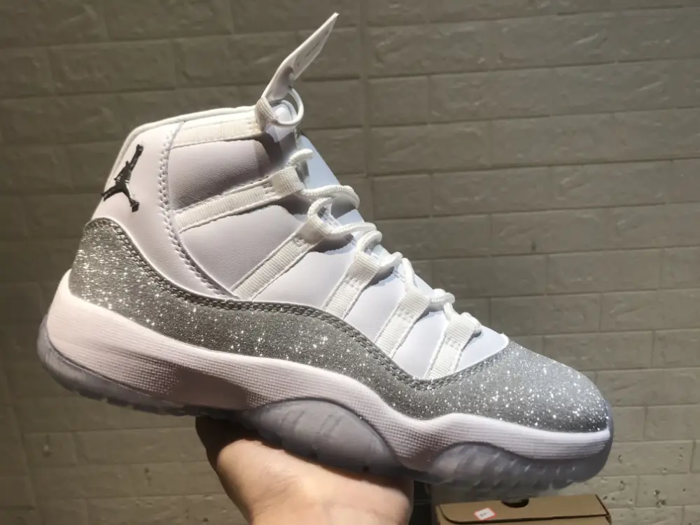 Air Jordan 11＂ Metallic Silver ＂ 