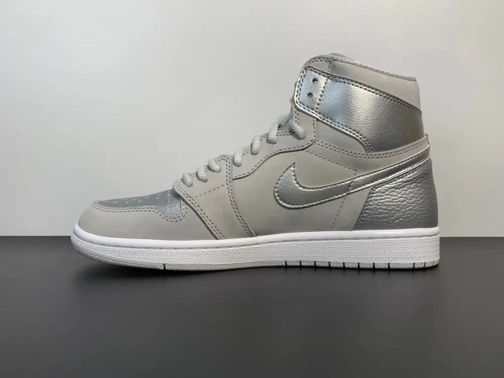 Air Jordan 1 High OG “Japan” 