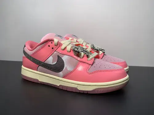 NK Dunk SB Low Hot Punch and Pink Foam FN8927-621 