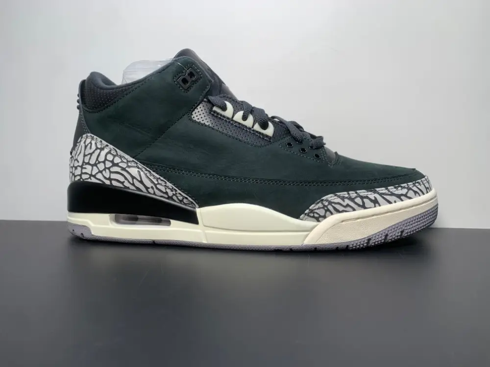 Air Jordan 3 WMNS Off Noir CK9246-001 8E941020