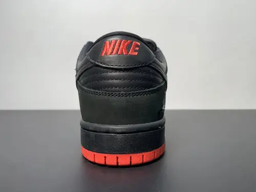 Nike Dunk SB Low TRD QS “Pigeon” 