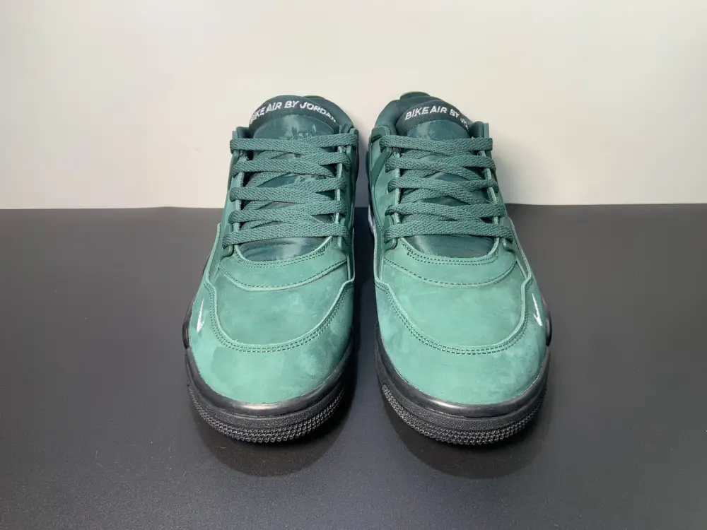 Nigel Sylvester x Air Jordan 4 RM SP 'Fence Green' 