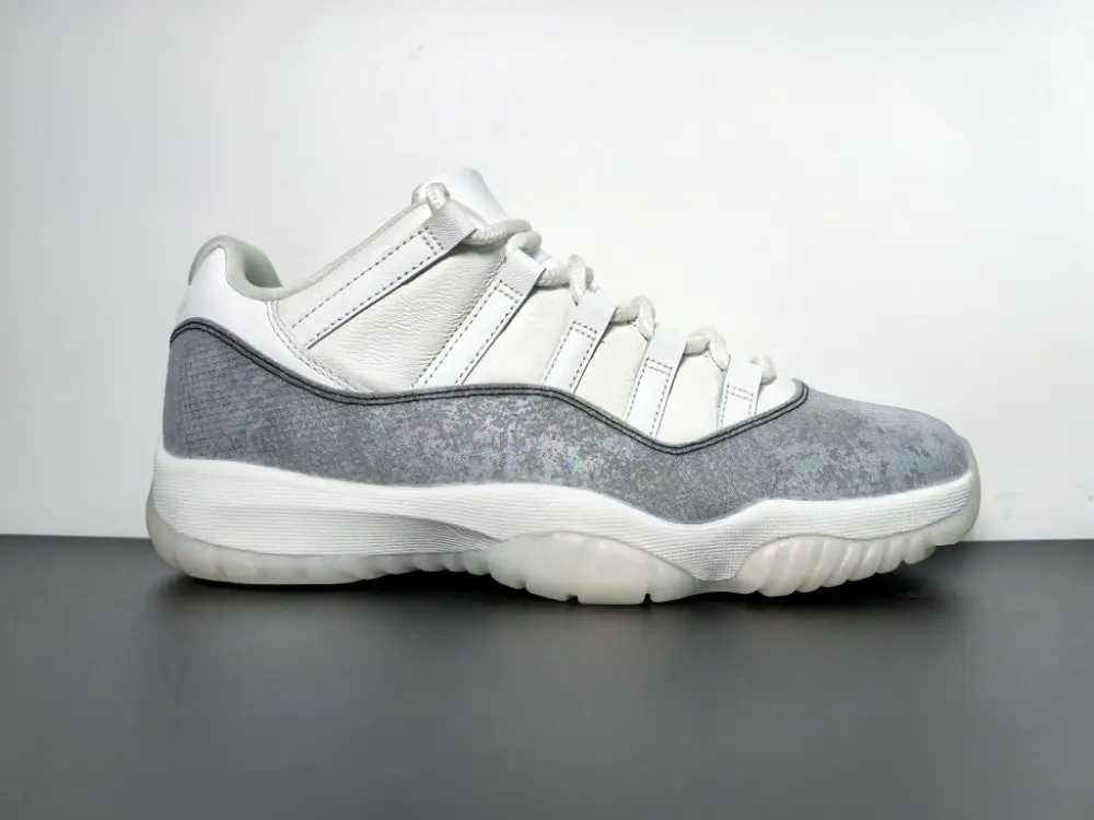 Air Jordan 11 Low “Year of the Snake” 2025 HQ7000-001 