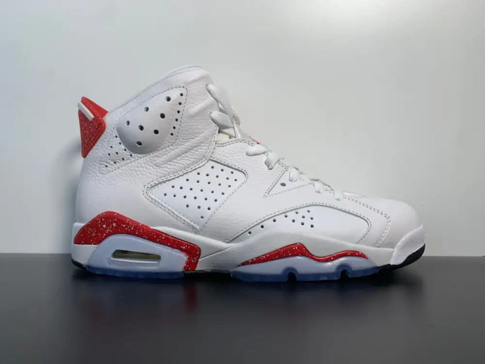 Air Jordan 6 “Red Oreo” CT8529-162 