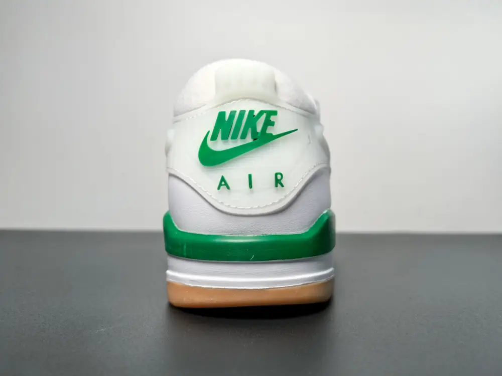 Air Jordan 4 RM “Pine Green” FQ7939-103 