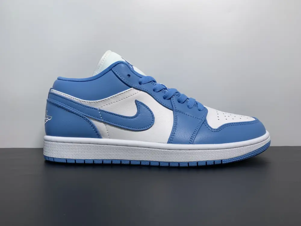 Air Jordan 1 Low “UNC” 