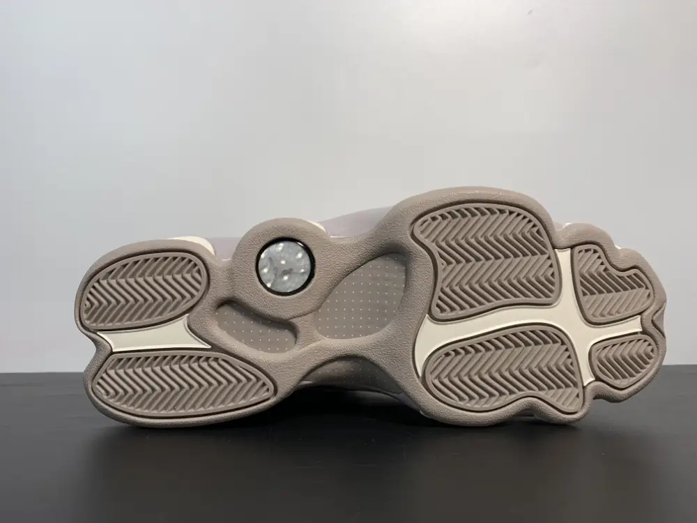Wmns Air Jordan 13 Retro 'Phantom' 