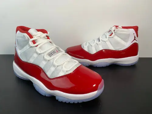 Air Jordan 11 Retro Cherry 