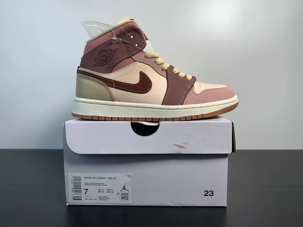 Nike Air Jordan 1 Mid SE “Dark pony” DO7440-821 