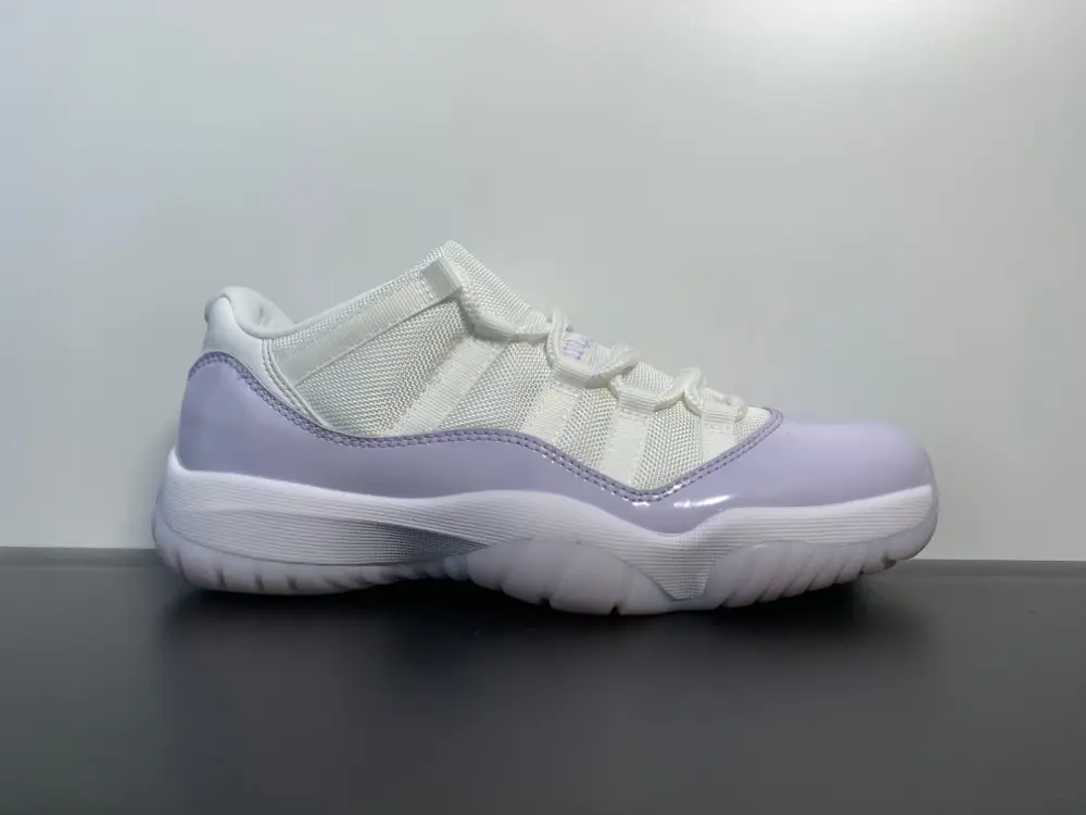 Air Jordan 11 Pure Violet AH7860-101 
