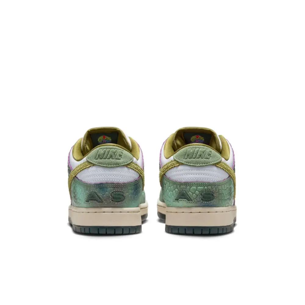 Alexis Sablone x Dunk Low SB 'Chameleon' 