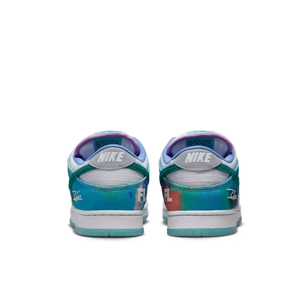 Nike x Futura Laboratories SB Dunk Low ‘Bleached Aqua’ 